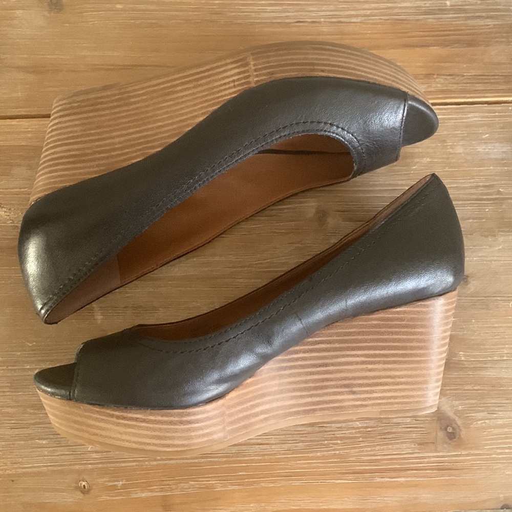 Lucky Brand Leather Wedge Womens Shoes - Navy